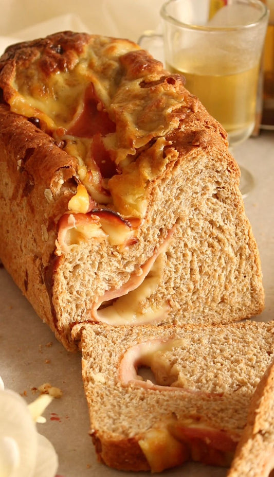 Pan de jamón y queso